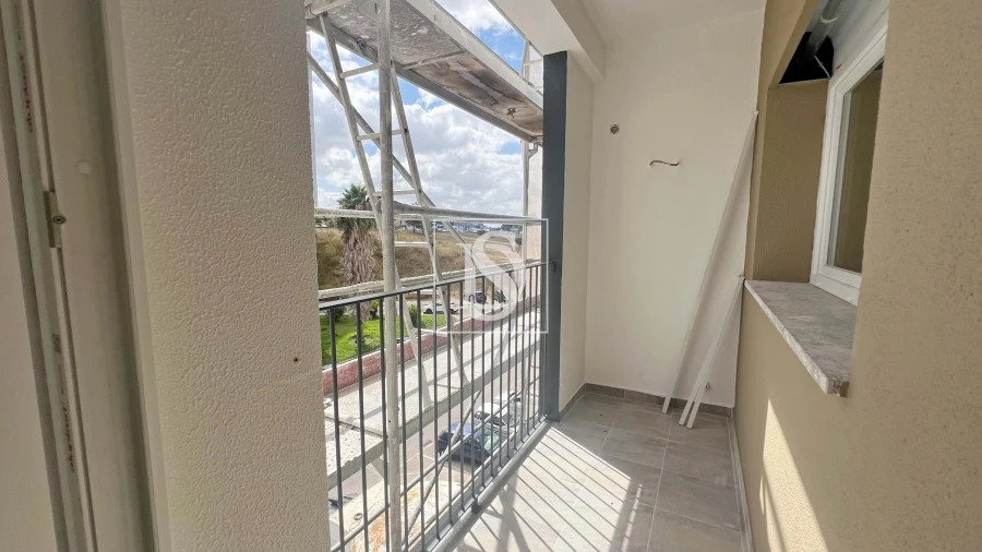 Apartamento T2 para Venda em Corroios Foto 15