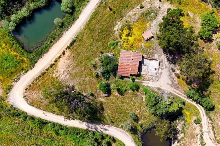 Quinta T2 para Venda em São Bartolomeu de Messines Foto 28