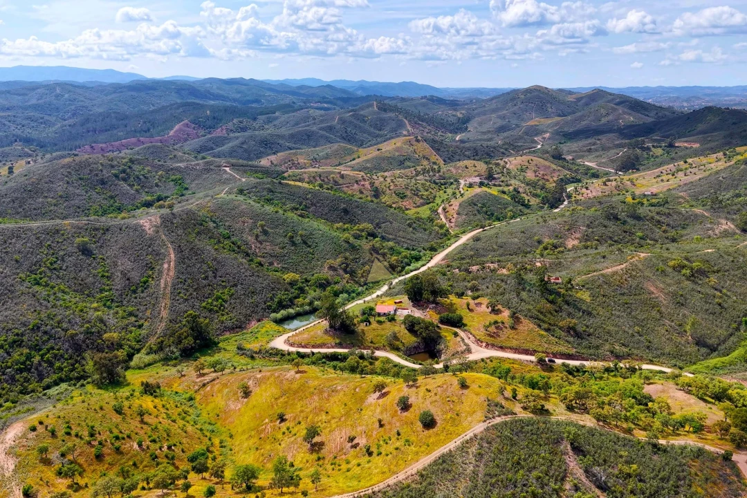 Quinta T2 para Venda em São Bartolomeu de Messines Foto 36