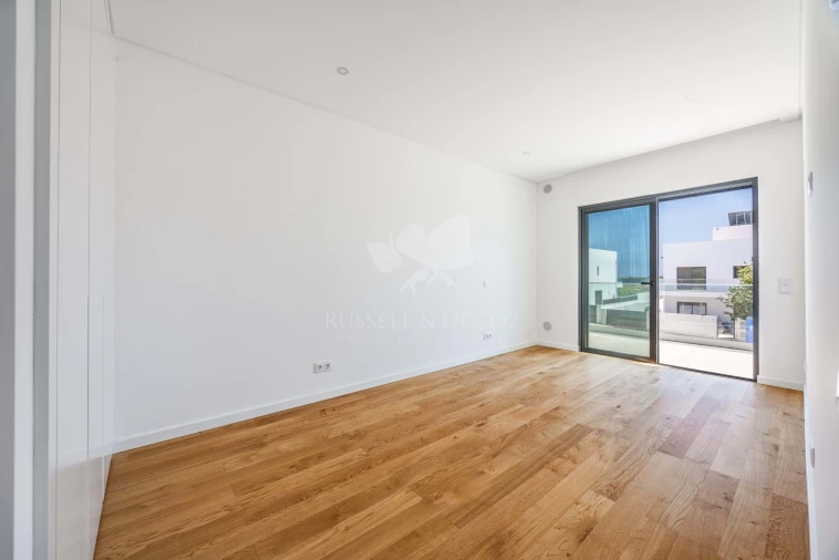 Moradia T3 para Venda em Olhão Foto 16