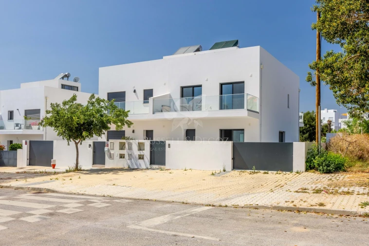 Moradia T3 para Venda em Olhão Foto 24