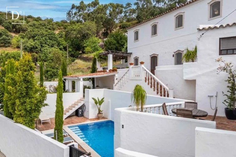 Moradia T4 para Venda em São Brás de Alportel Foto 3