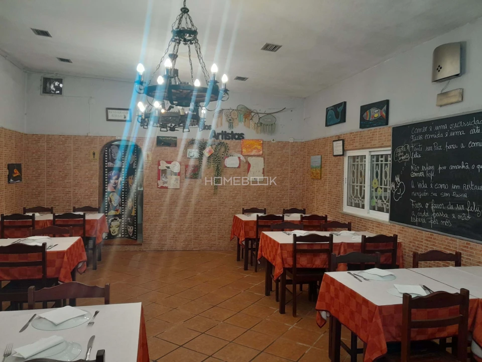 Negócio para Trespasse em Charneca de Caparica e Sobreda Foto 30