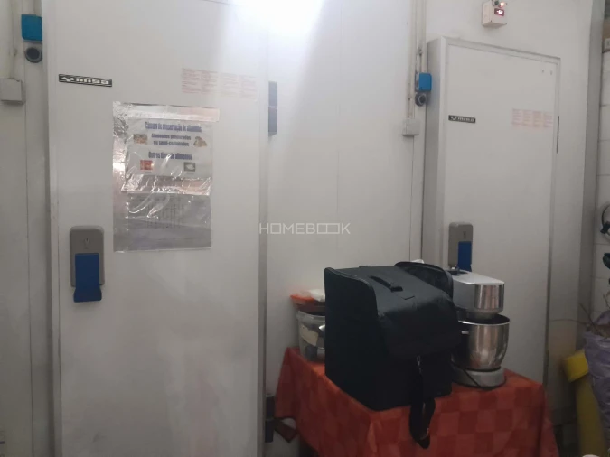 Negócio para Trespasse em Charneca de Caparica e Sobreda Foto 13