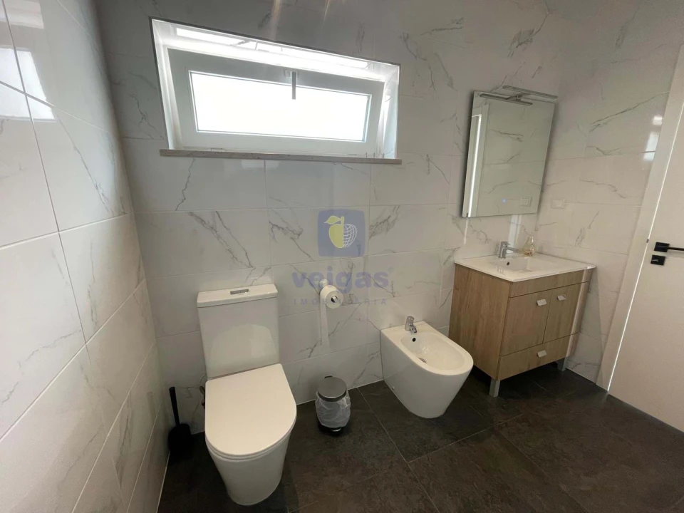 Moradia T4 para Venda em Amoreira Foto 20