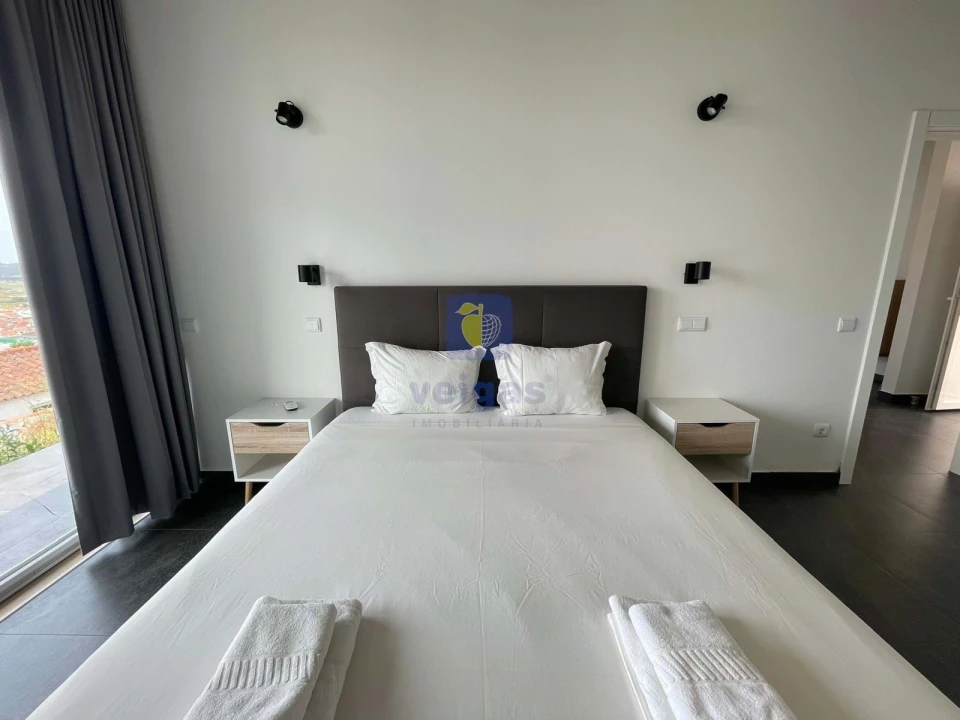 Moradia T4 para Venda em Amoreira Foto 9