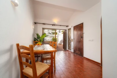 Moradia T3 para Venda em Quarteira