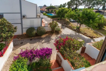 Moradia T3 para Venda em Quarteira