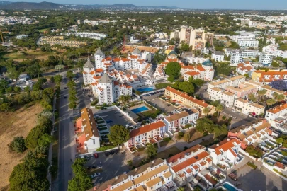 Moradia T3 para Venda em Quarteira