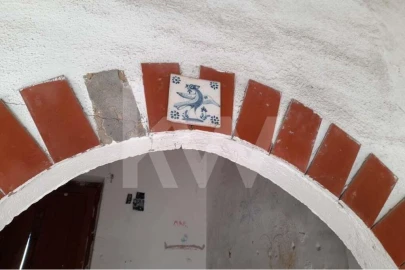 Moradia T6 para Venda em Olhão