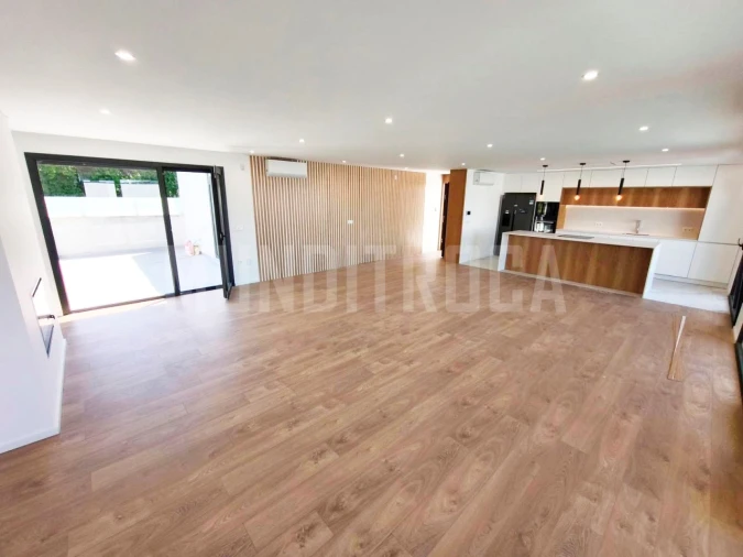 Moradia T3 para Venda em Merelim (São Paio), Panoias e Parada de Tibães Foto 15