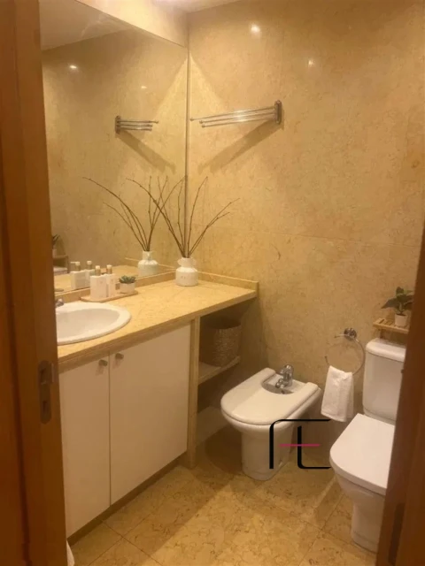 Apartamento T2 para Arrendamento em Mafamude e Vilar do Paraíso