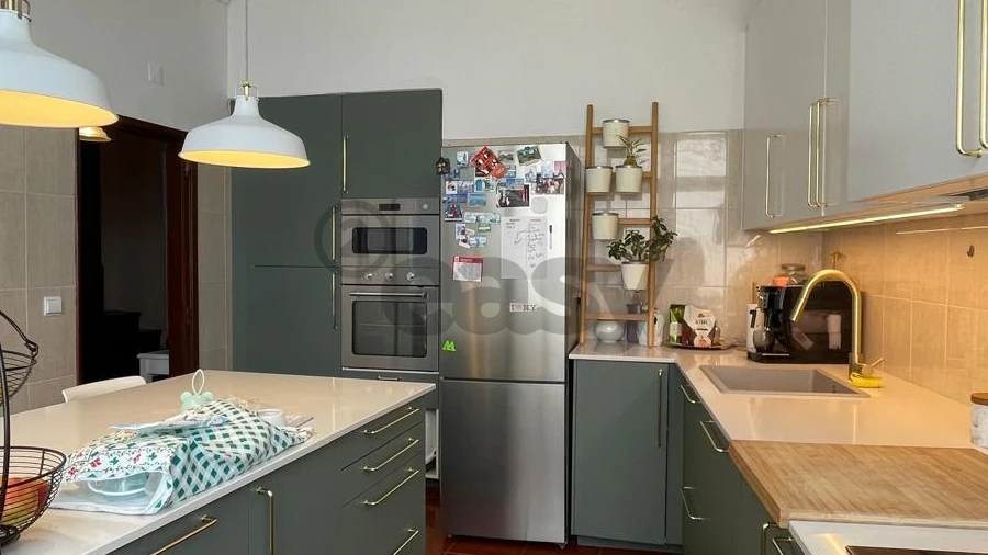 Apartamento T2 para Arrendamento em Falagueira-Venda Nova