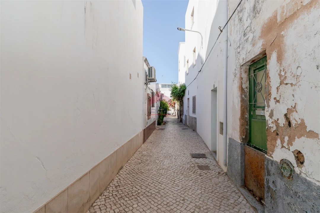 Moradia T1 para Venda em Olhão Foto 5