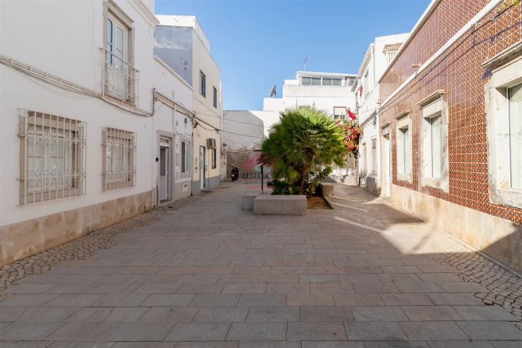 Moradia T1 para Venda em Olhão Foto 6