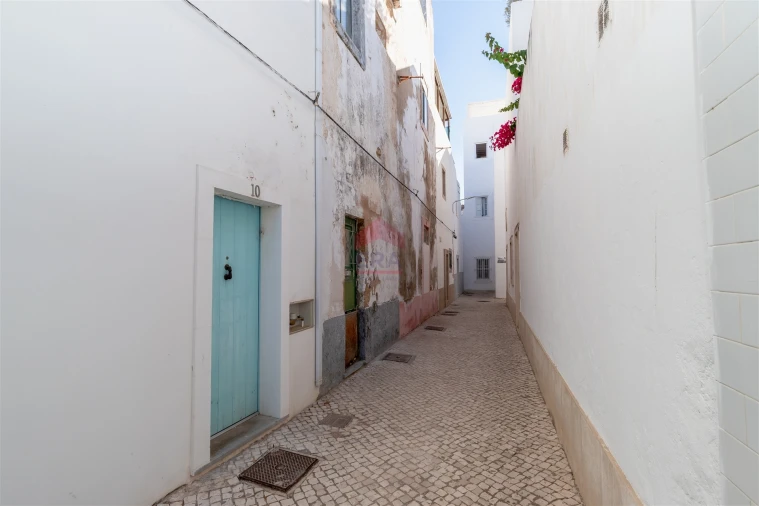 Moradia T1 para Venda em Olhão Foto 8