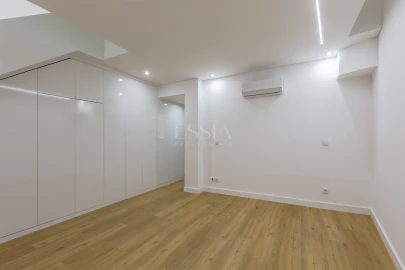 Apartamento T0 para Venda em Cedofeita, Santo Ildefonso, Sé, Miragaia, São Nicolau e Vitória