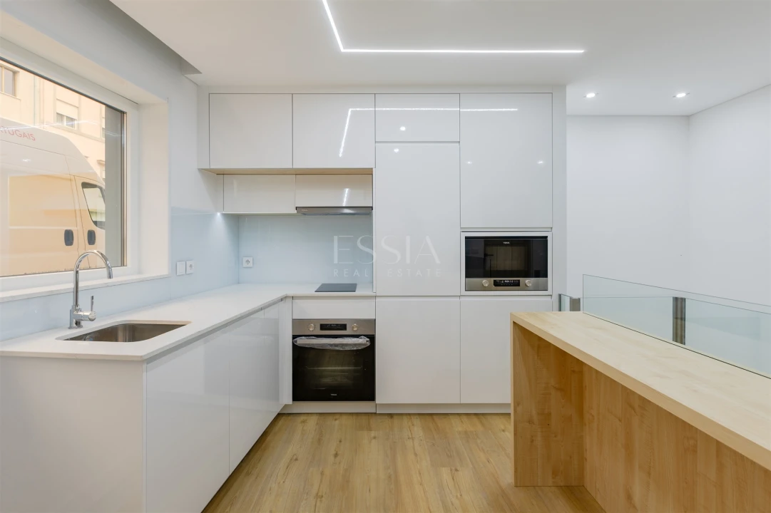 Apartamento T0 para Venda em Cedofeita, Santo Ildefonso, Sé, Miragaia, São Nicolau e Vitória Foto 2