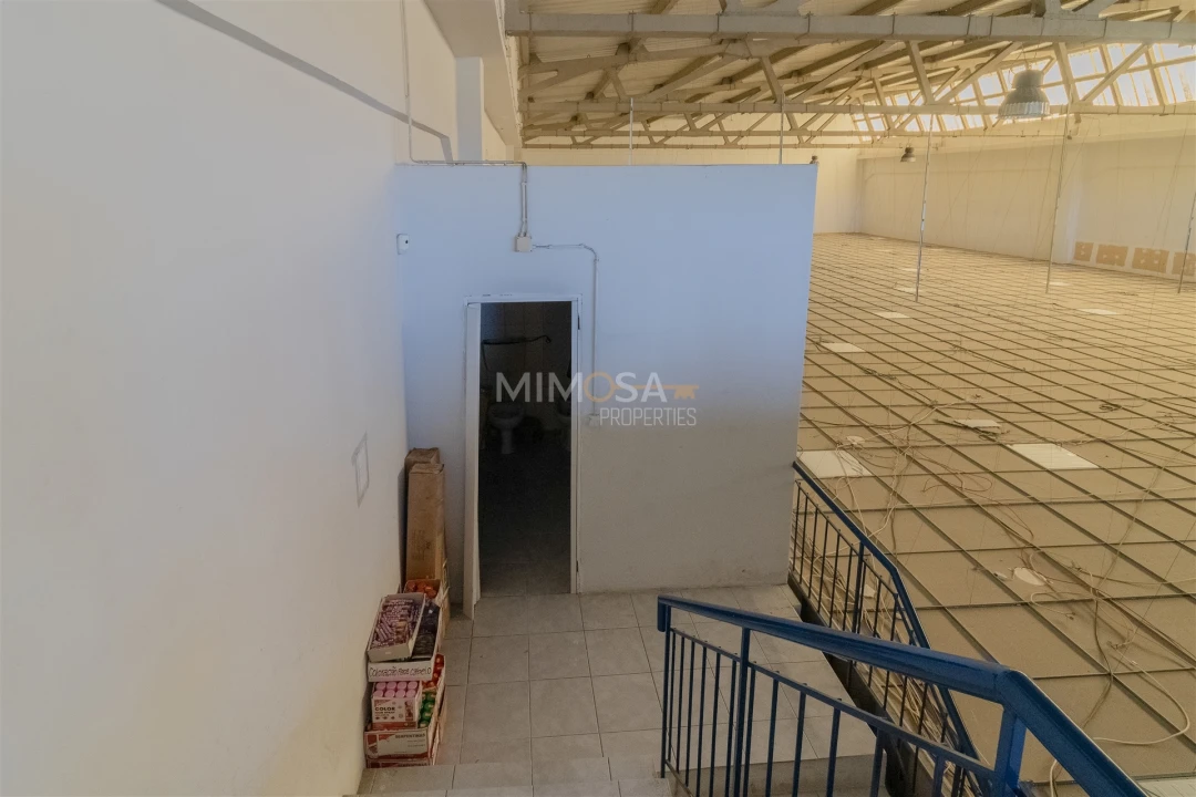 Armazém para Venda em Odiaxere Foto 10