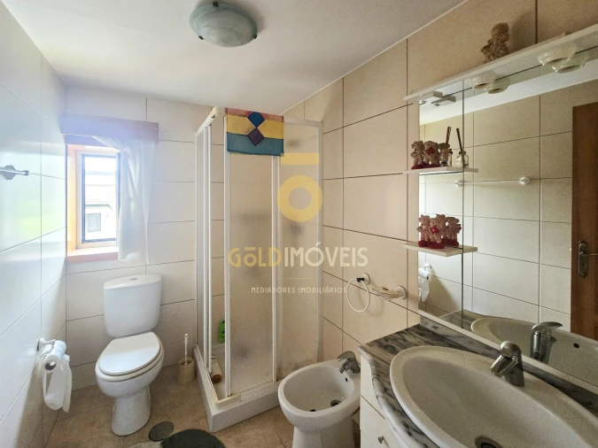 Moradia T2 para Venda em Romariz Foto 14