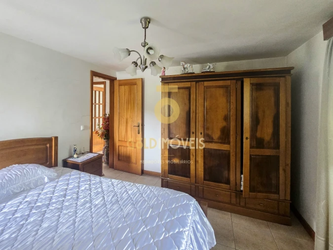 Moradia T2 para Venda em Romariz Foto 13