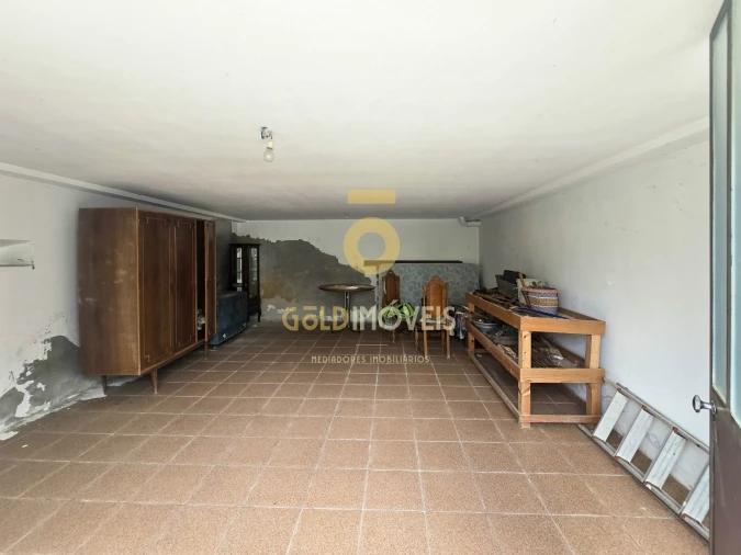 Moradia T2 para Venda em Romariz Foto 5