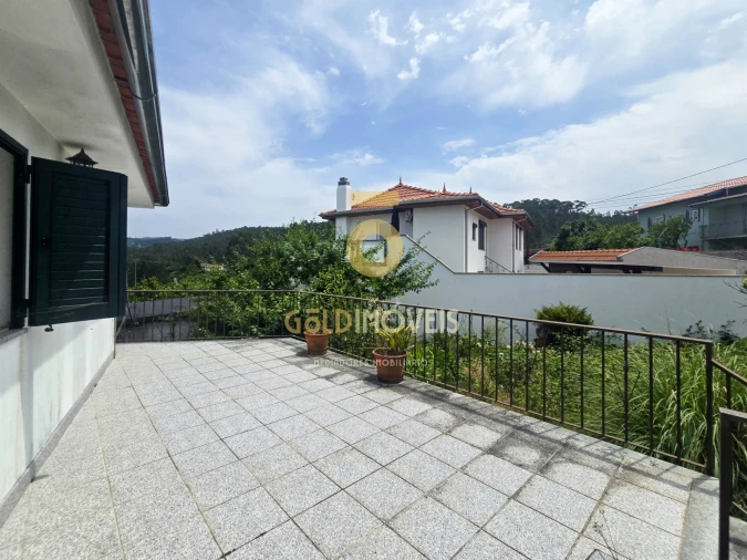 Moradia T2 para Venda em Romariz Foto 8