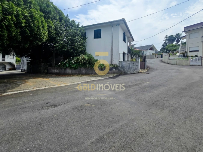 Moradia T2 para Venda em Romariz Foto 17