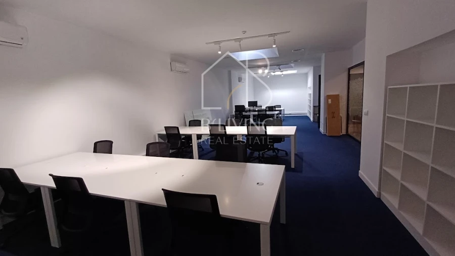 Escritório para Arrendamento em Lordelo do Ouro e Massarelos