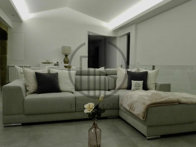 Moradia T3 para Venda em Castelões Foto 4