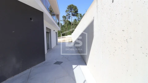 Moradia T3 para Venda em São João de Lourosa