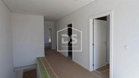 Moradia T3 para Venda em São João de Lourosa