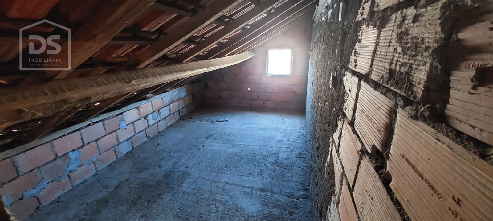 Moradia T3 para Venda em Currelos, Papízios e Sobral Foto 28