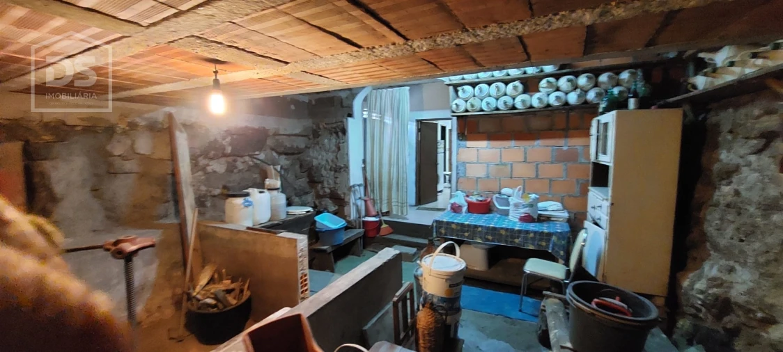 Moradia T3 para Venda em Currelos, Papízios e Sobral Foto 49