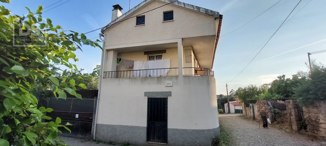 Moradia T3 para Venda em Currelos, Papízios e Sobral Foto 57