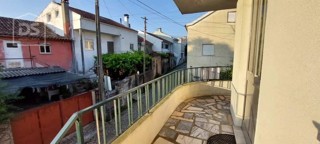 Moradia T3 para Venda em Currelos, Papízios e Sobral Foto 38