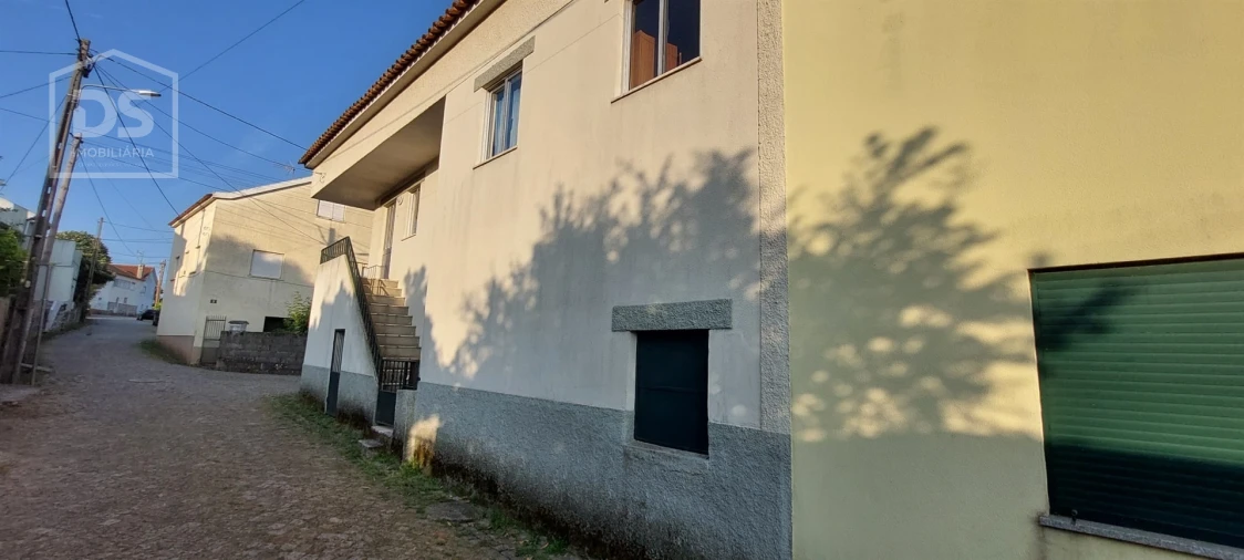 Moradia T3 para Venda em Currelos, Papízios e Sobral Foto 59