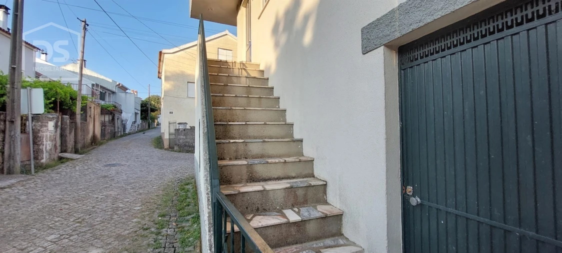 Moradia T3 para Venda em Currelos, Papízios e Sobral Foto 40