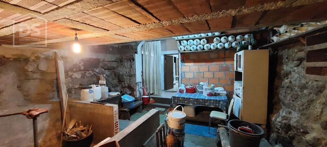 Moradia T3 para Venda em Currelos, Papízios e Sobral Foto 48