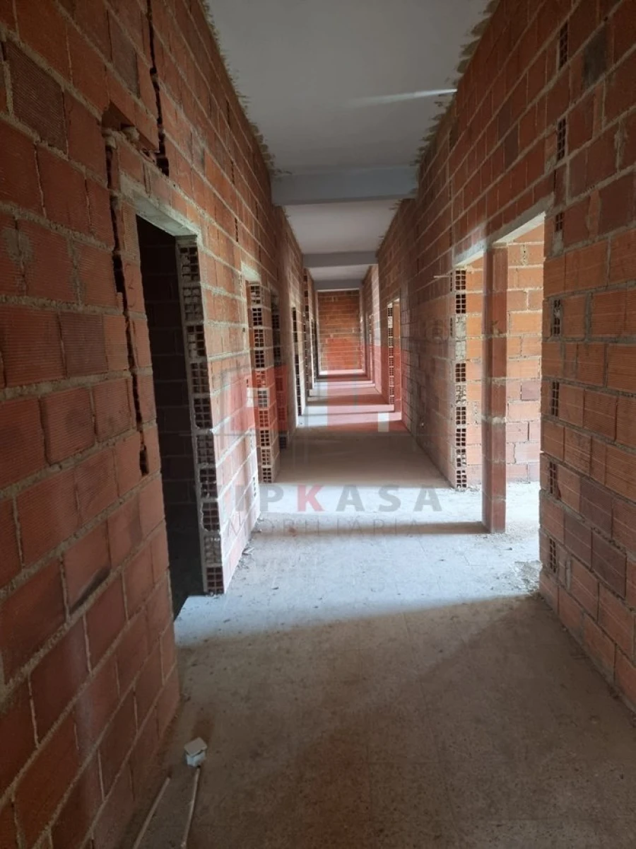 Armazém para Venda em Santa Maria e São Miguel, São Martinho, São Pedro Penaferrim Foto 14