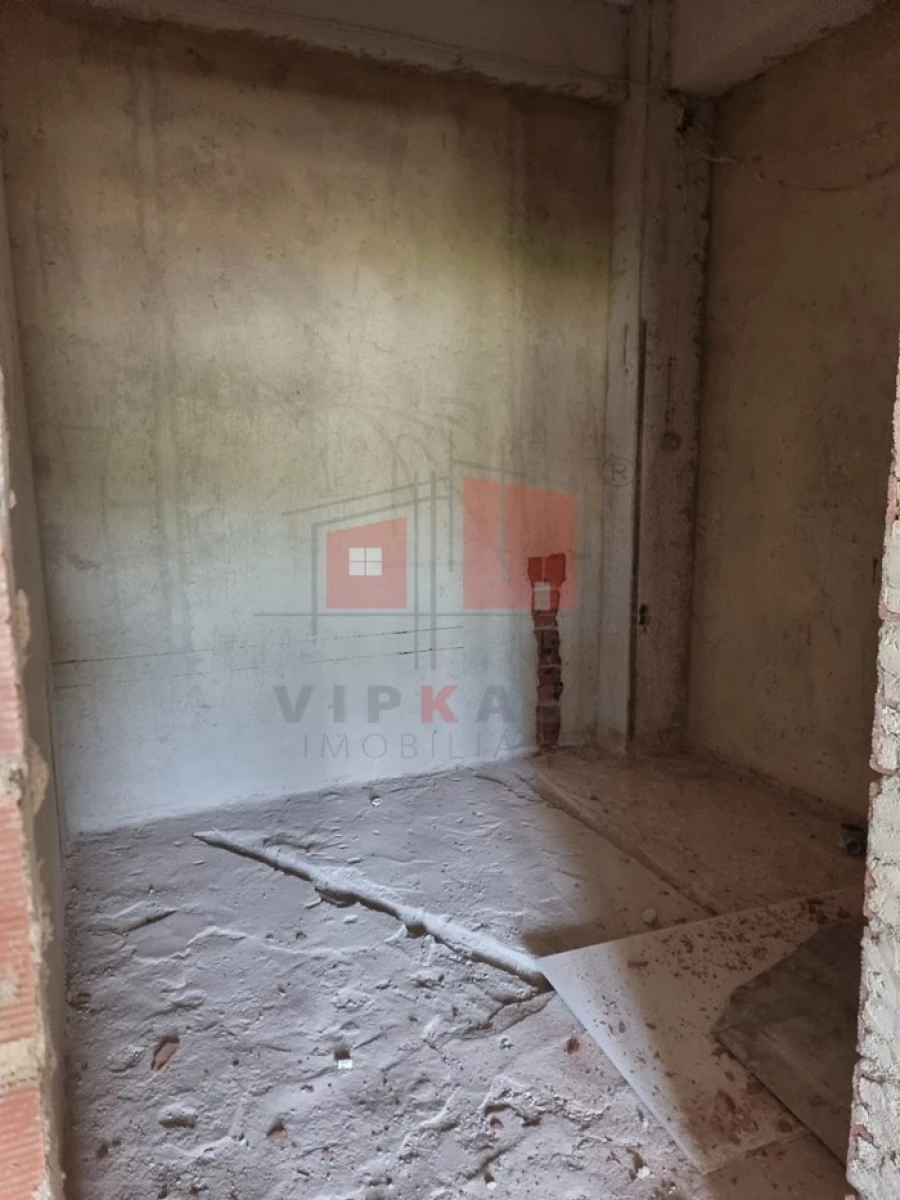 Armazém para Venda em Santa Maria e São Miguel, São Martinho, São Pedro Penaferrim Foto 17