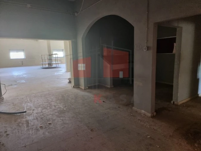 Armazém para Venda em Santa Maria e São Miguel, São Martinho, São Pedro Penaferrim Foto 9