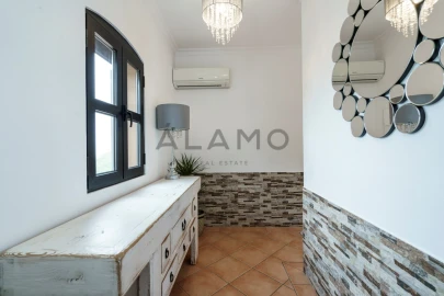 Moradia T3 para Venda em Loule (São Clemente)