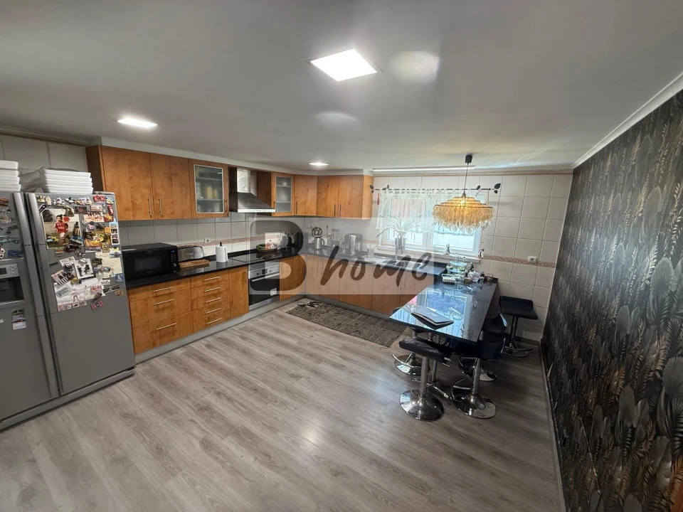 Moradia T5 para Venda em Seixal, Arrentela e Aldeia de Paio Pires Foto 5