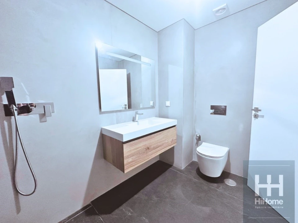 Apartamento T6 para Venda em Funchal (São Pedro) Foto 37