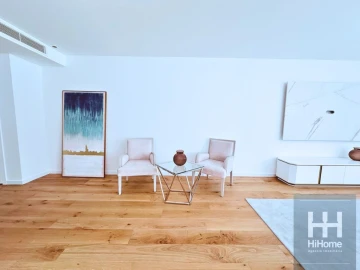 Apartamento T6 para Venda em Funchal (São Pedro)