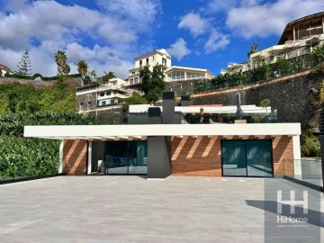 Apartamento T6 para Venda em Funchal (São Pedro)