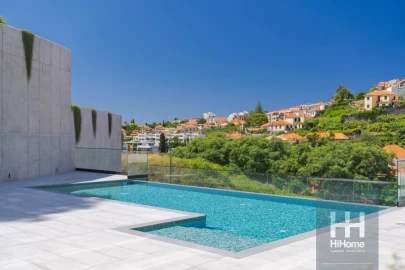 Apartamento T6 para Venda em Funchal (São Pedro)