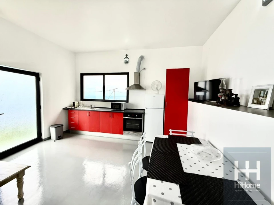 Moradia T1 para Venda em Porto Moniz Foto 6
