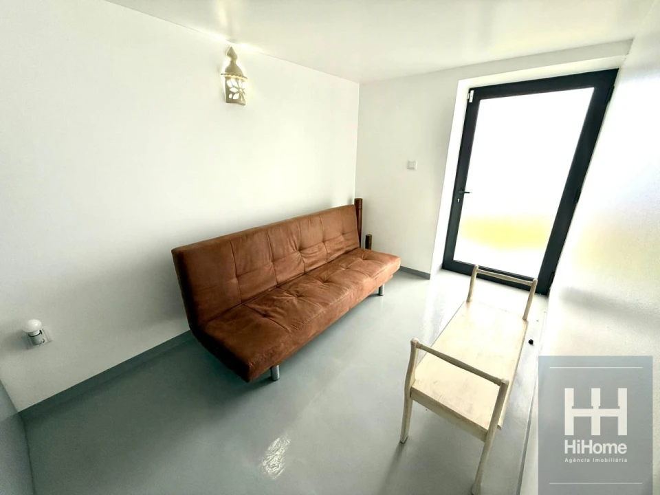 Moradia T1 para Venda em Porto Moniz Foto 9